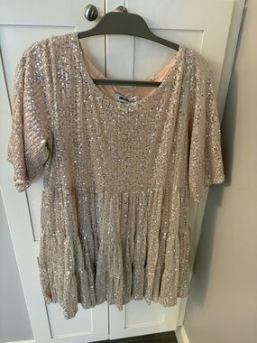 Amazing Lace cream Sequin Peplum Tunic -